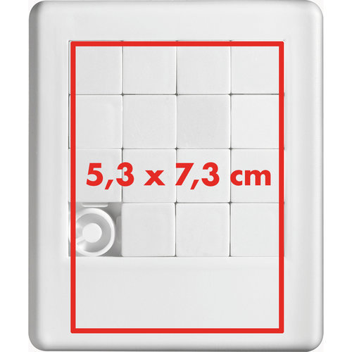 Witte plastic schuifpuzzel met beweegbare stukjes.
