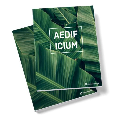 Papieren notitieblok, verticaal gebonden.