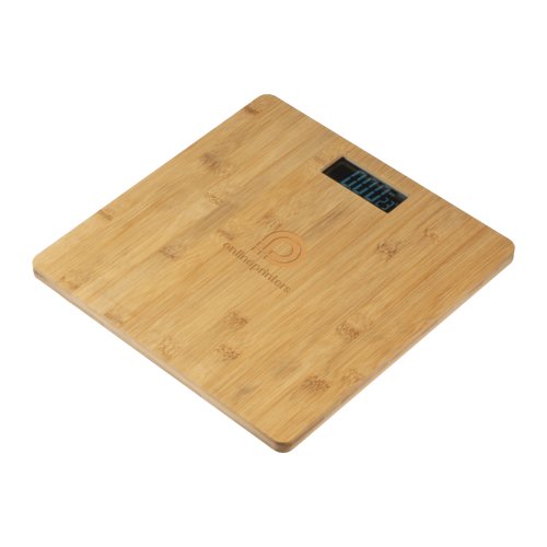 Houten personenweegschaal met digitaal display.
