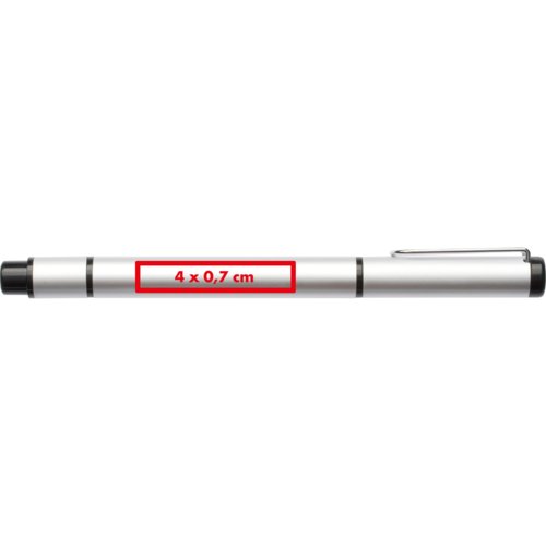 Zilverkleurige metalen pen met dubbele punt en clip.