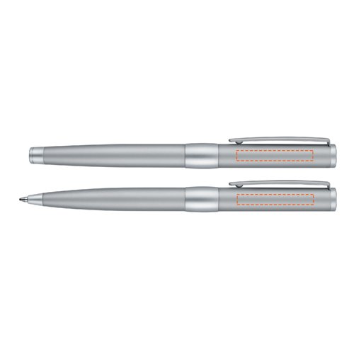 Chroomkleurige metalen schrijfset bestaande uit balpen en rollerball, met etui.