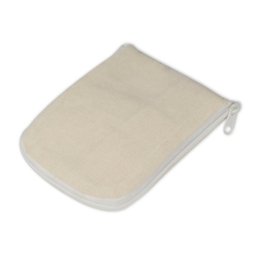Beige stoffen tas met ritssluiting.