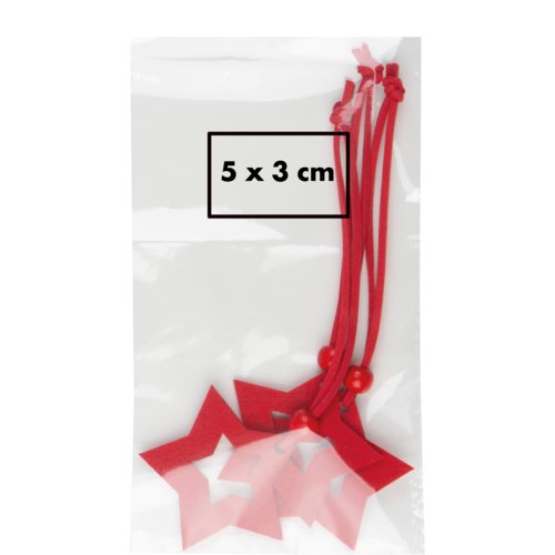 Rode vilten ster hanger set met koord.