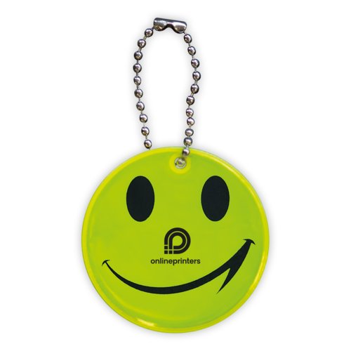 Gele plastic hanger met metalen ketting.