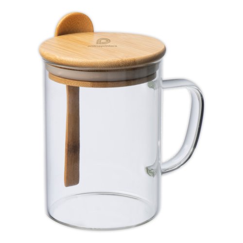 Transparante glazen mok met bamboe deksel en lepel.