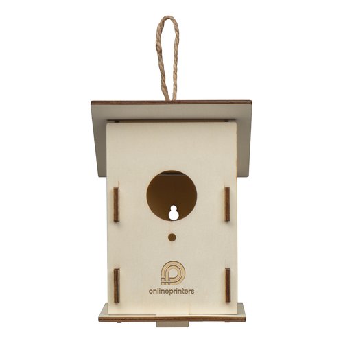 Beige houten vogelhuisje met touwophanging.