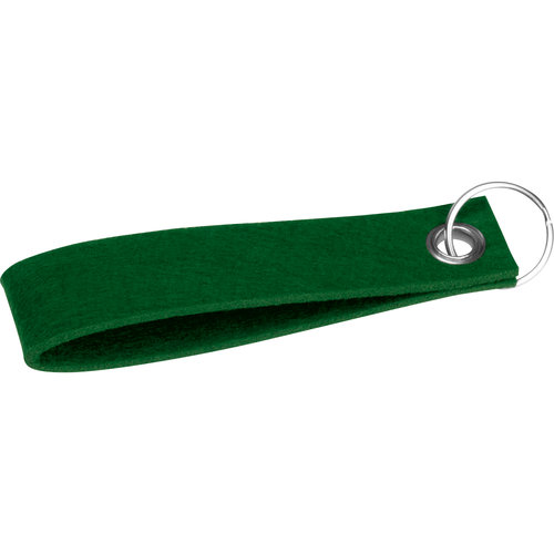 Groene vilten sleutelhanger met metalen ring.