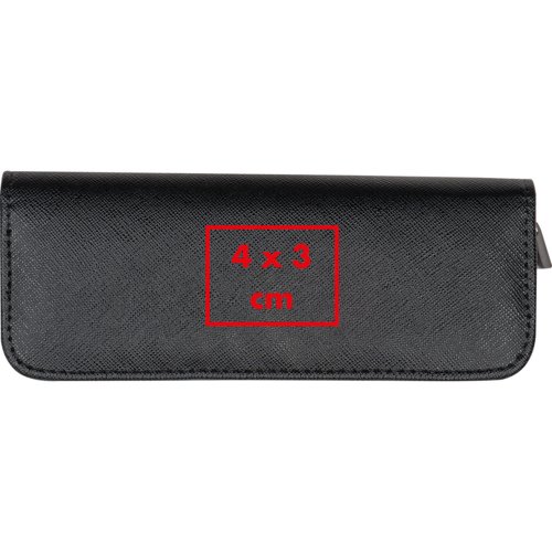 Zwarte etui met ritssluiting.