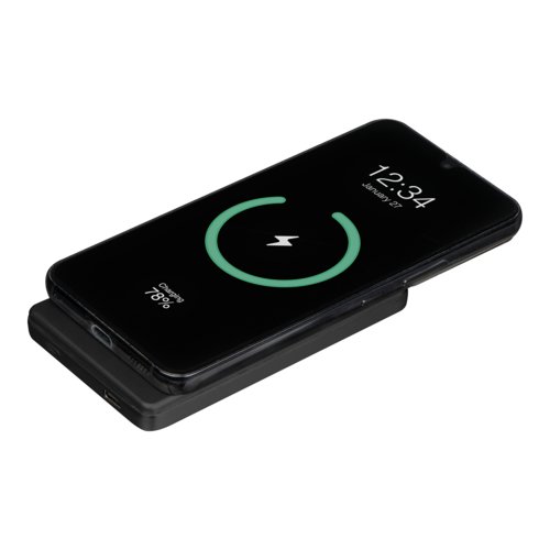 Zwarte powerbank met 5.000 mAh laadcapaciteit.