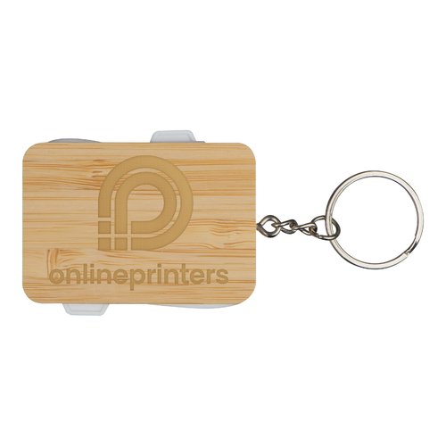 Houten sleutelhanger met metalen ring en flesopener functie.