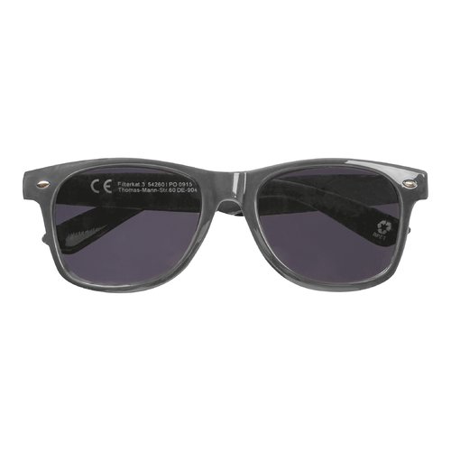 Antracietkleurige RPET zonnebril met donkere glazen.