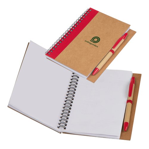 Rood notitieblok met spiraalbinding en papieren pagina's.