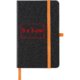Zwart notitieboek met elastische sluiting en leeslint.