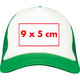 Trucker cap met mesh inzetstuk en verstelbare sluiting.